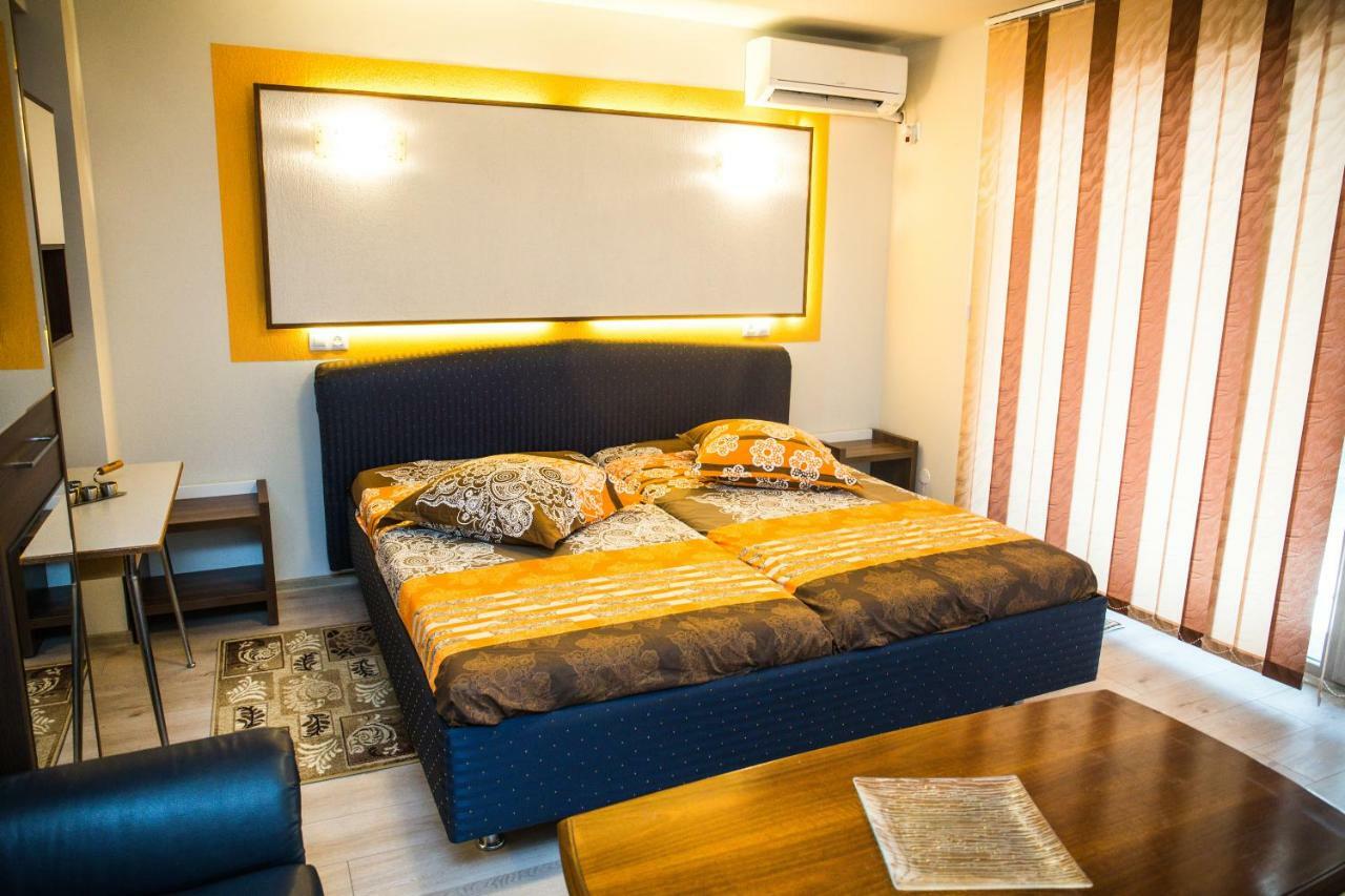 Apartament Calea Bucuresti Pitesti Ngoại thất bức ảnh