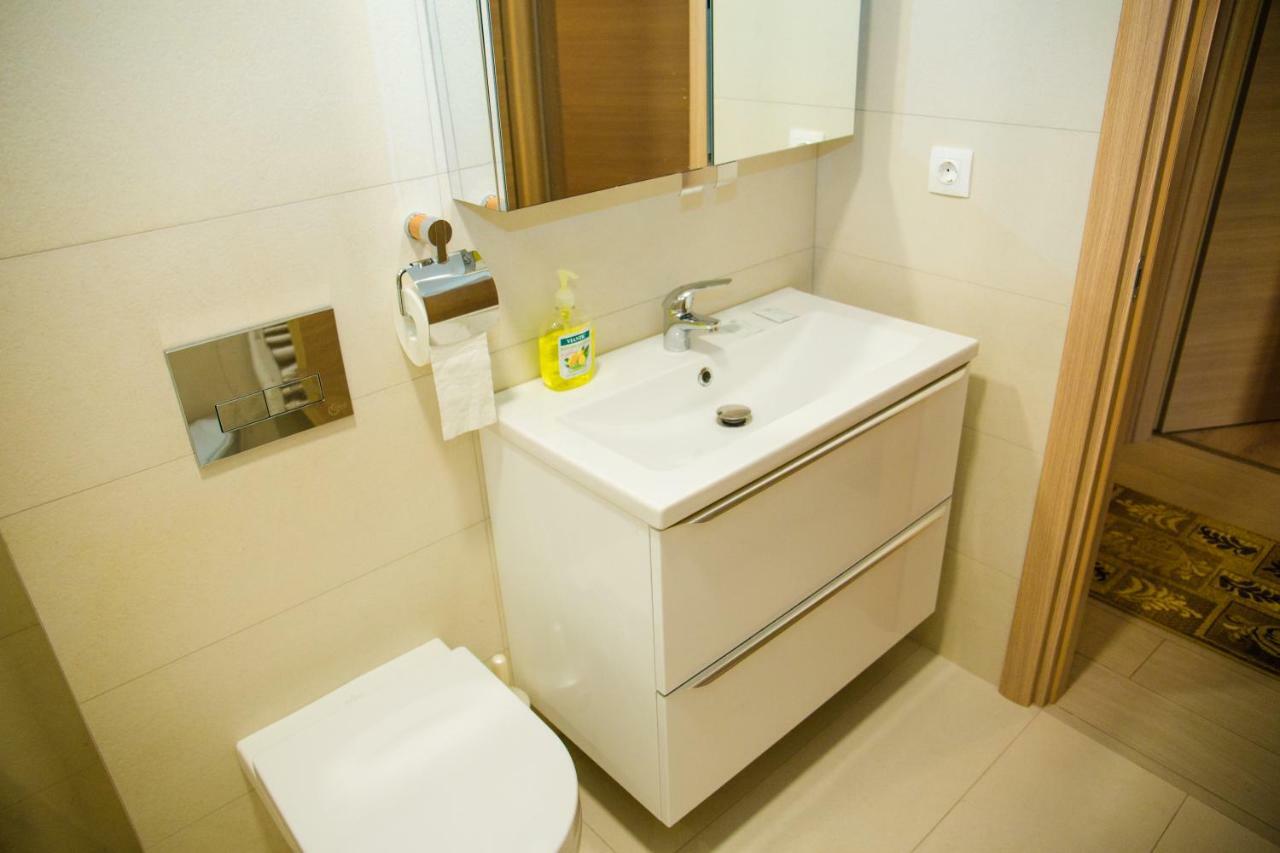 Apartament Calea Bucuresti Pitesti Ngoại thất bức ảnh
